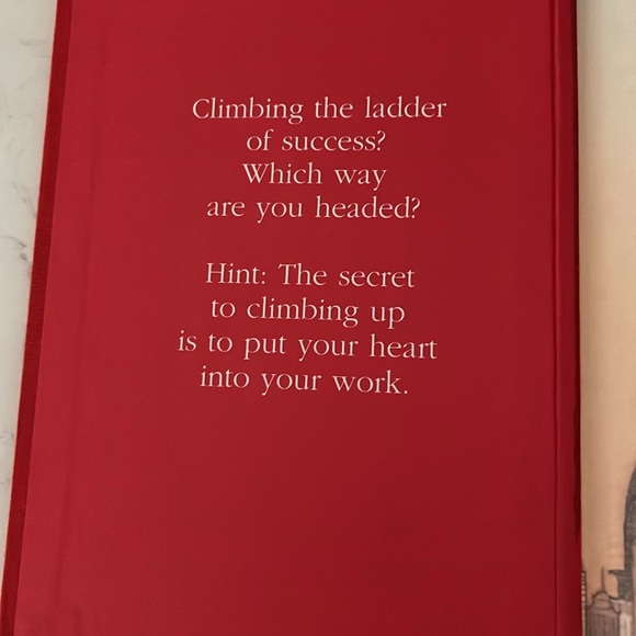 Gently Used Little Red Book of Selling Motivational Sales Book - Picture 2 of 8